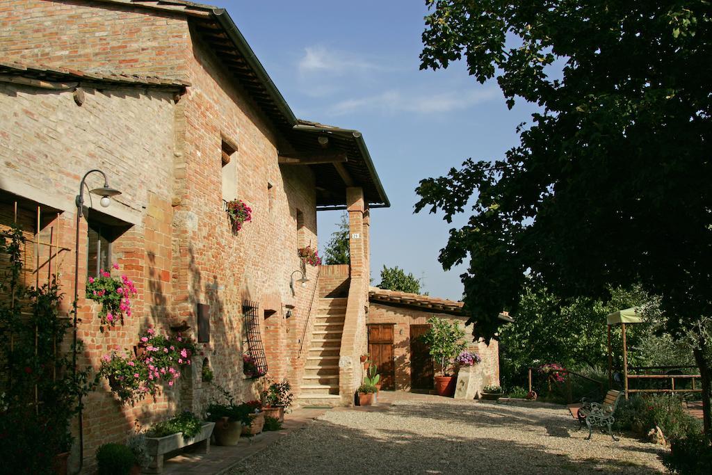 Podere Il Pero Сиена Екстериор снимка